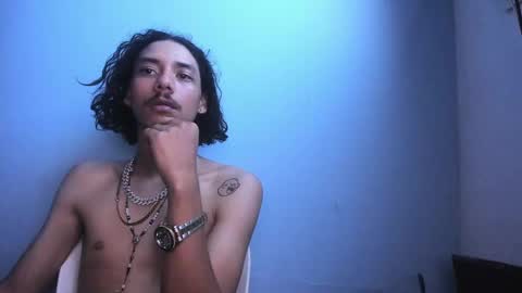 Snapshot of santiagoxxxtreme_ chatting on January 11, 9:47 am Santiago online show from January 11, 9:47 am