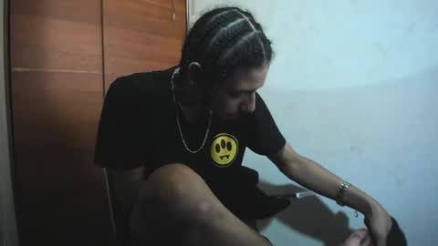 Snapshot of santiagoxxxtreme_ chatting on December 27, 10:23 am Santiago online show from December 27, 10:23 am