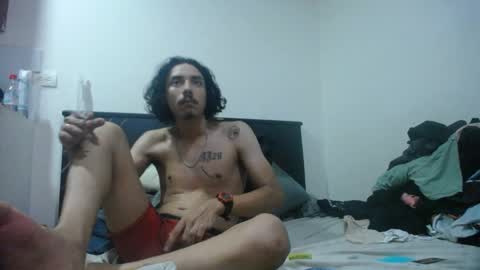 Snapshot of santiagoxxxtreme_ chatting on December 19, 6:01 am Santiago online show from December 19, 6:01 am