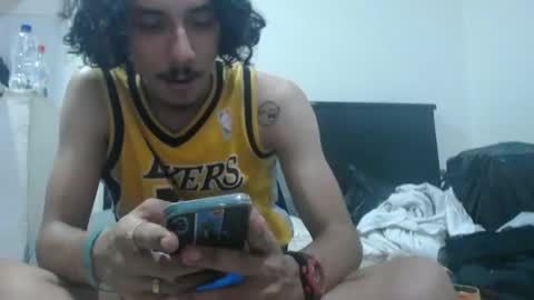 Snapshot of santiagoxxxtreme_ chatting on December 16, 2:36 am Santiago online show from December 16, 2:36 am