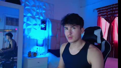 Santyago online show from January 3, 6:57 pm