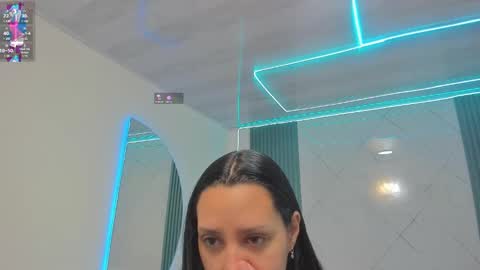sara allenx online show from March 10, 11:45 am