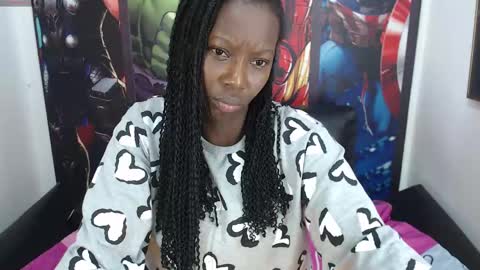Snapshot of sara_marks chatting on February 28, 11:03 am S A R A online show from February 28, 11:03 am