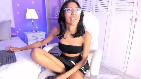 sara_naomi online show from September 13, 9:50 pm