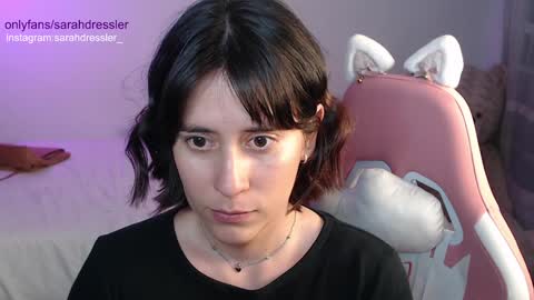 Snapshot of sarahdressler chatting on December 27, 3:53 am sarahdressler online show from December 27, 3:53 am