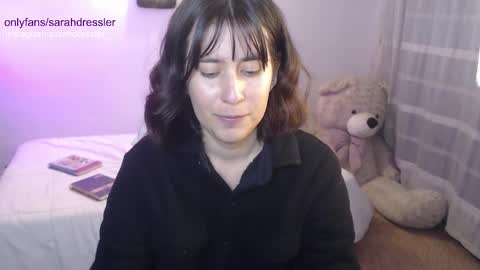 Snapshot of sarahdressler chatting on March 8, 6:21 am sarahdressler online show from March 8, 6:21 am