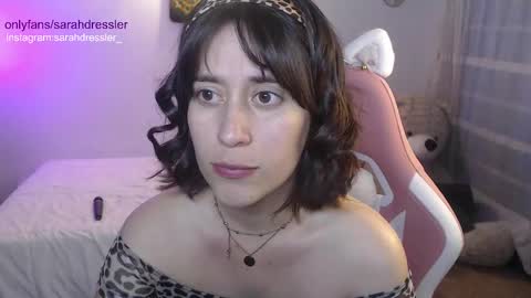 Snapshot of sarahdressler chatting on February 11, 11:01 pm sarahdressler online show from February 11, 11:01 pm
