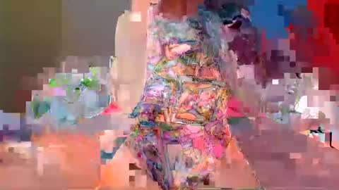 Snapshot of sarahredi chatting on January 19, 8:51 pm Girl next door online show from January 19, 8:51 pm