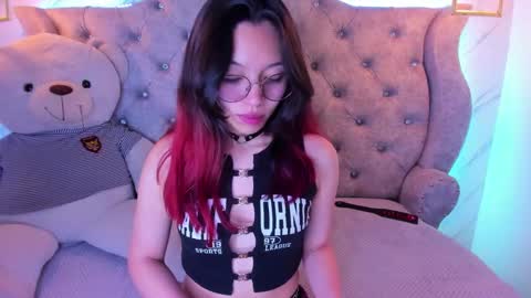   online show from January 27, 2:24 pm