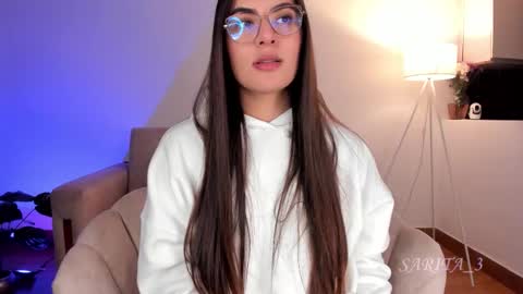 Snapshot of sarita_3 chatting on September 19, 12:15 am Sarita Lozano online show from September 19, 12:15 am