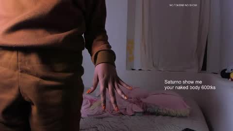 Snapshot of saturno_vibes chatting on January 8, 9:53 am saturno_vibes online show from January 8, 9:53 am