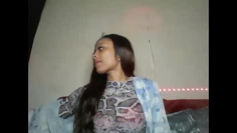 Snapshot of saucy_shanice chatting on March 11, 3:36 am Shaniiice online show from March 11, 3:36 am