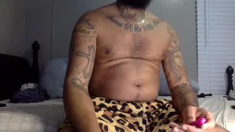 Snapshot of savagebullxxx chatting on January 6, 3:09 am savagebullxxx online show from January 6, 3:09 am