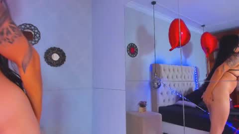 Snapshot of scarlet_brown20 chatting on February 19, 11:04 pm sacrlet online show from February 19, 11:04 pm