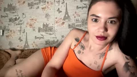 Snapshot of scarletpetal chatting on January 31, 2:17 pm scarletpetal online show from January 31, 2:17 pm