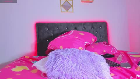 Scarlett  online show from September 17, 3:43 am