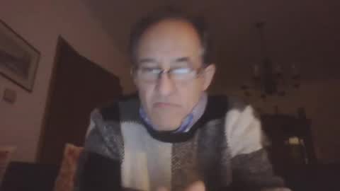 scotchwhieskie online show from December 25, 11:42 pm