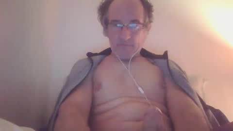 scotchwhieskie online show from December 7, 12:03 am