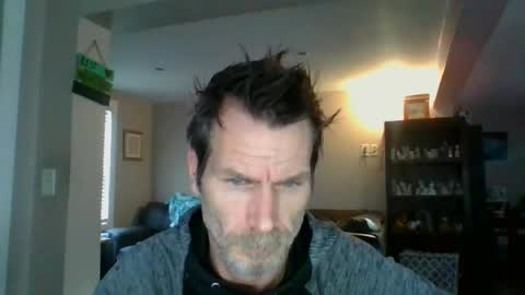 Snapshot of scroach11 chatting on January 30, 2:36 pm GettOffMyLawn online show from January 30, 2:36 pm