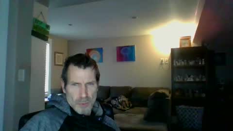Snapshot of scroach11 chatting on January 28, 2:31 pm GettOffMyLawn online show from January 28, 2:31 pm