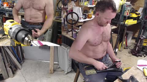 Snapshot of seattlemanwhore chatting on January 6, 11:09 pm Seattlemanwhore online show from January 6, 11:09 pm