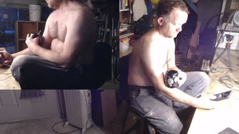 Snapshot of seattlemanwhore chatting on December 29, 3:57 pm Seattlemanwhore online show from December 29, 3:57 pm