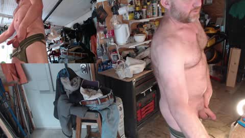 Snapshot of seattlemanwhore chatting on January 24, 10:30 pm Seattlemanwhore online show from January 24, 10:30 pm