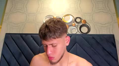 Snapshot of sebastianmaximoff chatting on September 15, 1:23 pm Sebastian online show from September 15, 1:23 pm