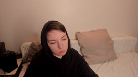 Amanda and  pair in a real life we love each other but can play with you online show from December 4, 8:39 am