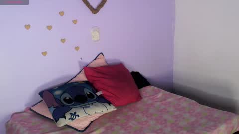 Snapshot of secret_paradisee chatting on September 22, 8:29 am Amy and Peter online show from September 22, 8:29 am