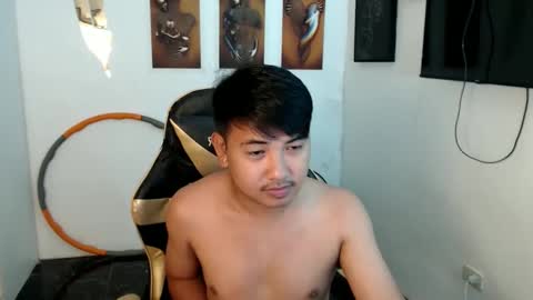 Snapshot of seductive_jays chatting on January 4, 12:05 am Jay online show from January 4, 12:05 am