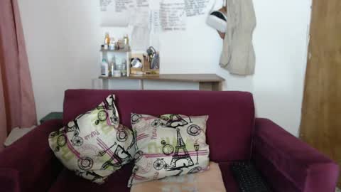 seleena_01 online show from December 7, 2:14 am