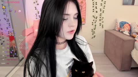Snapshot of selena___cute chatting on January 20, 8:09 am Selena online show from January 20, 8:09 am