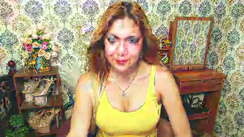 Snapshot of selfsuck_goddexx chatting on December 13, 7:25 am selfsuck_goddexx online show from December 13, 7:25 am