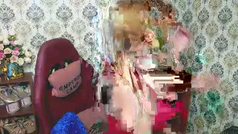 Snapshot of selfsuck_goddexx chatting on December 10, 7:05 am selfsuck_goddexx online show from December 10, 7:05 am