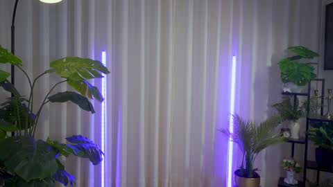 Maria- OF sensual bee online show from December 7, 5:54 am