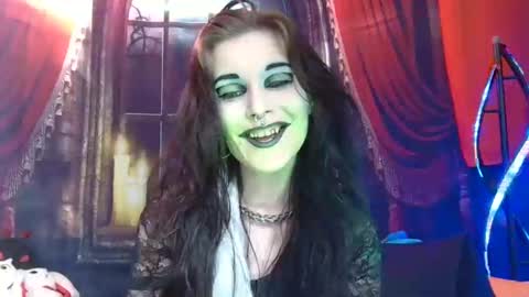 Seraphin Munster online show from December 4, 6:22 pm