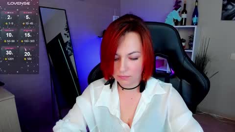 Snapshot of serena_woods chatting on September 17, 9:02 am Serena online show from September 17, 9:02 am