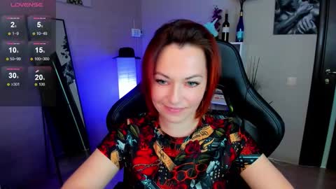 Snapshot of serena_woods chatting on September 19, 9:24 am Serena online show from September 19, 9:24 am