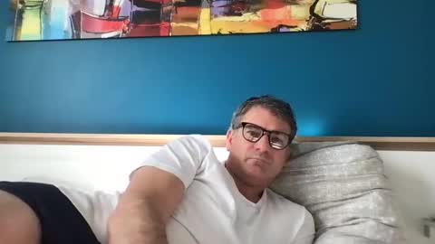 Snapshot of sesamechris92 chatting on February 2, 1:08 pm sesamechris92 online show from February 2, 1:08 pm