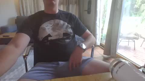Snapshot of sethdoza chatting on September 14, 2:40 pm sethdoza online show from September 14, 2:40 pm