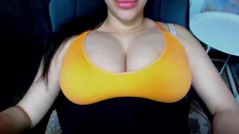 Snapshot of seu_cute chatting on March 4, 9:43 pm seu_cute online show from March 4, 9:43 pm