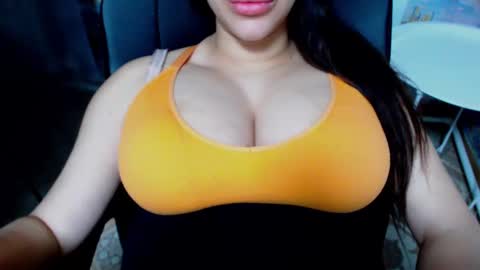 Snapshot of seu_cute chatting on March 4, 6:39 pm seu_cute online show from March 4, 6:39 pm