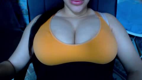 Snapshot of seu_cute chatting on February 21, 3:54 pm seu_cute online show from February 21, 3:54 pm