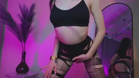 sextezi online show from January 17, 12:31 pm