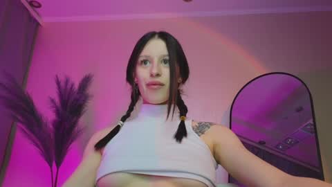 sextezi online show from January 17, 6:33 pm