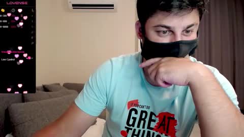 Snapshot of sexxxdickbig chatting on September 10, 7:15 pm Tommy online show from September 10, 7:15 pm