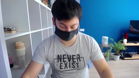 Snapshot of sexxxdickbig chatting on February 4, 6:57 am Tommy online show from February 4, 6:57 am