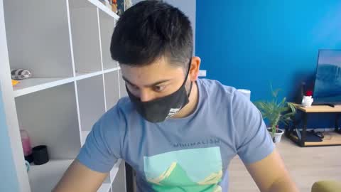 Snapshot of sexxxdickbig chatting on February 23, 1:10 pm Tommy online show from February 23, 1:10 pm