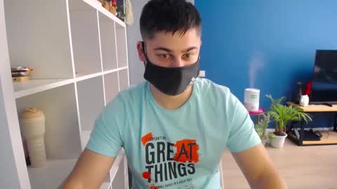 Snapshot of sexxxdickbig chatting on February 9, 6:54 am Tommy online show from February 9, 6:54 am
